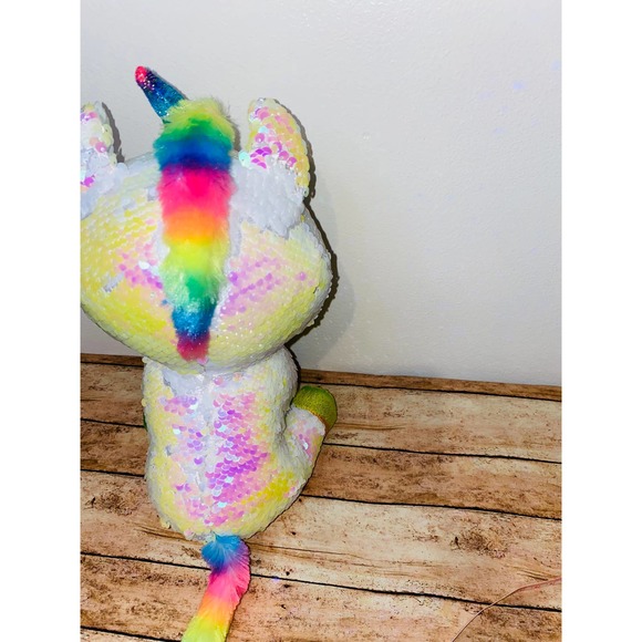 TY Flippables Sequin Plush - PIXY the Unicorn (Medium Size - 10 inch) - Picture 2 of 6
